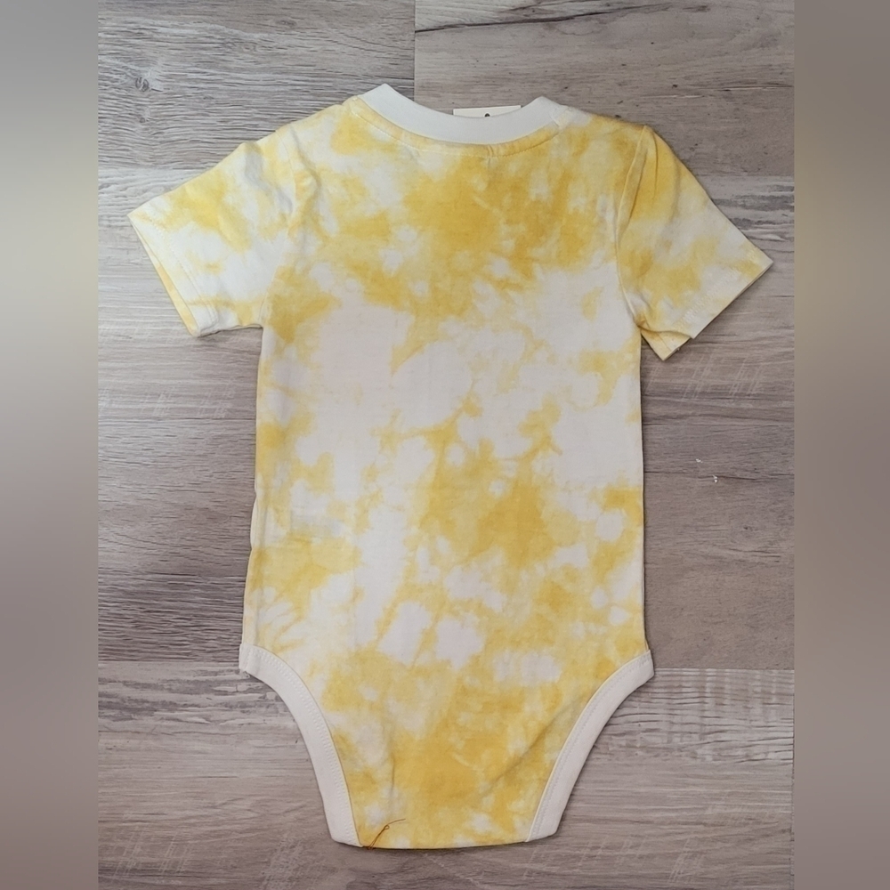 Size: 12 months | Cat & Jack Yellow Onsie - Picture 2 of 3